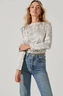 Pleated Shoulder Long Sleeve Floral Top -Outlet Cozi Luxe Store AT16811 GREYPEACHMULTI 3