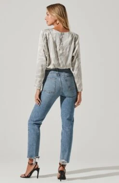 Pleated Shoulder Long Sleeve Floral Top -Outlet Cozi Luxe Store AT16811 GREYPEACHMULTI 5