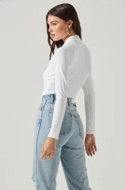 Long Sleeve Cutout Bodysuit -Outlet Cozi Luxe Store AT16961 WHITE 6