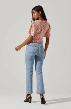 Floral Key Hole Flutter Sleeve Top -Outlet Cozi Luxe Store AT17291 REDDITSY 5