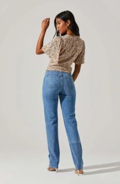 Floral Key Hole Flutter Sleeve Top -Outlet Cozi Luxe Store AT17291 SAGEPEACHDITSY 5