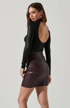 Long Sleeve Cross Neck Bodysuit 25 Long Sleeve Cross Neck Bodysuit -Outlet Cozi Luxe Store AT17405 BLACKSHINE 5