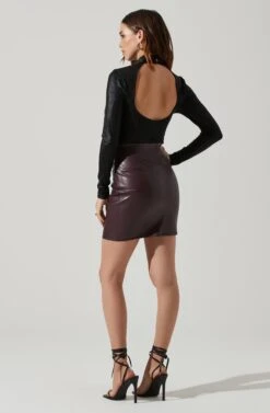 Long Sleeve Cross Neck Bodysuit 24 Long Sleeve Cross Neck Bodysuit -Outlet Cozi Luxe Store AT17405 BLACKSHINE 6