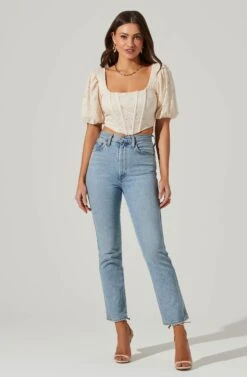 Eyelet Square Neck Balloon Sleeve Bustier Top -Outlet Cozi Luxe Store AT17562 CREAM 2