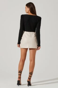 Long Sleeve Ruched Center Top -Outlet Cozi Luxe Store AT17573 BLACK 5