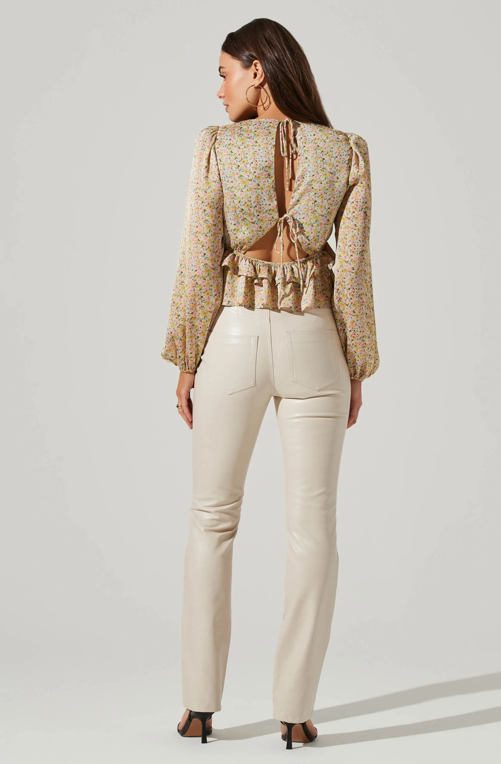 Floral Long Sleeve Tie Back Ruffle Bust Top 8 Floral Long Sleeve Tie Back Ruffle Bust Top - Image 7