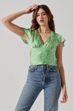 Satin V Neck Flutter Sleeve Top -Outlet Cozi Luxe Store AT17746 CREAMLIMEDITSY 4