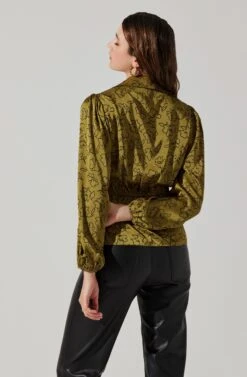Asymmetrical Collared Floral Wrap Top -Outlet Cozi Luxe Store AT17922 OLIVEFLORALSKETCH 6