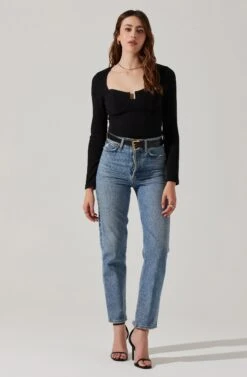 Long Sleeve Cupped Bust Knit Top -Outlet Cozi Luxe Store AT17996 BLACK 2