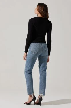 Long Sleeve Cupped Bust Knit Top -Outlet Cozi Luxe Store AT17996 BLACK 5