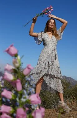 Adella Floral Ruffle Midi Dress -Outlet Cozi Luxe Store Shoot 0121