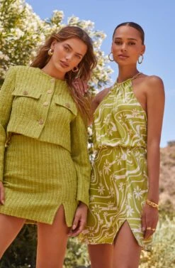 Quinta Retro Floral Halter Mini Dress -Outlet Cozi Luxe Store Shoot 2398